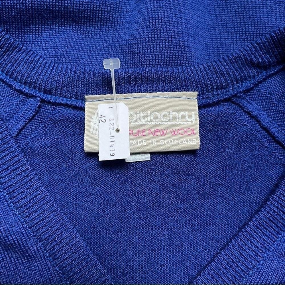 Vintage Sweater Women's L Wool Royal Blue New Deadstock Scottish Preppy Classic - Picture 3 of 12